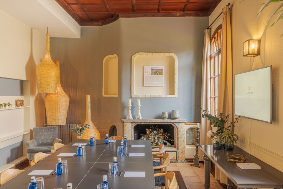 Reunions privades a La Farinera Sant Lluis